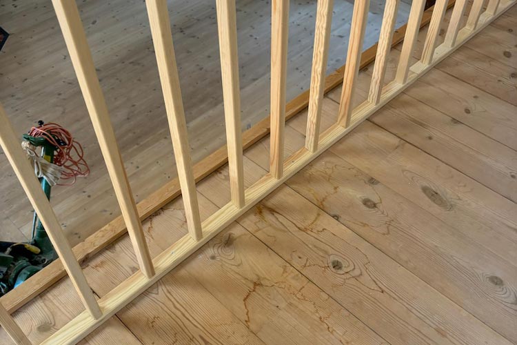 Förnyat trägolv efter professionell golvrenovering